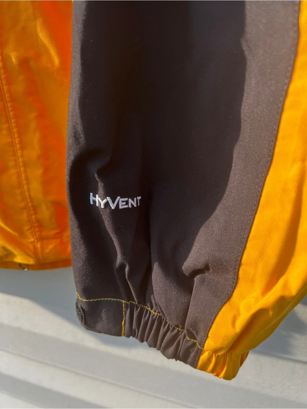 CLEAN The North Face size XL Mens Varius 2010 Yellow Jacket